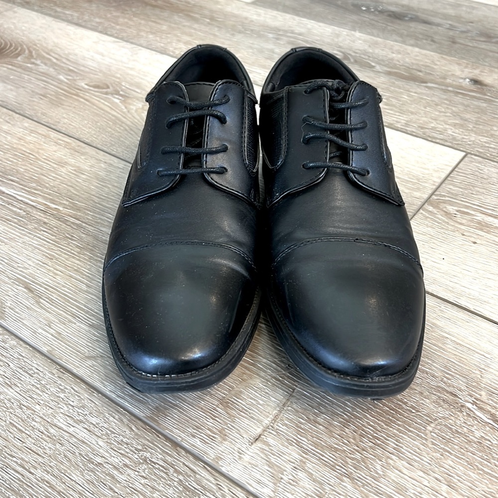 Young Men’s Dress Shoe